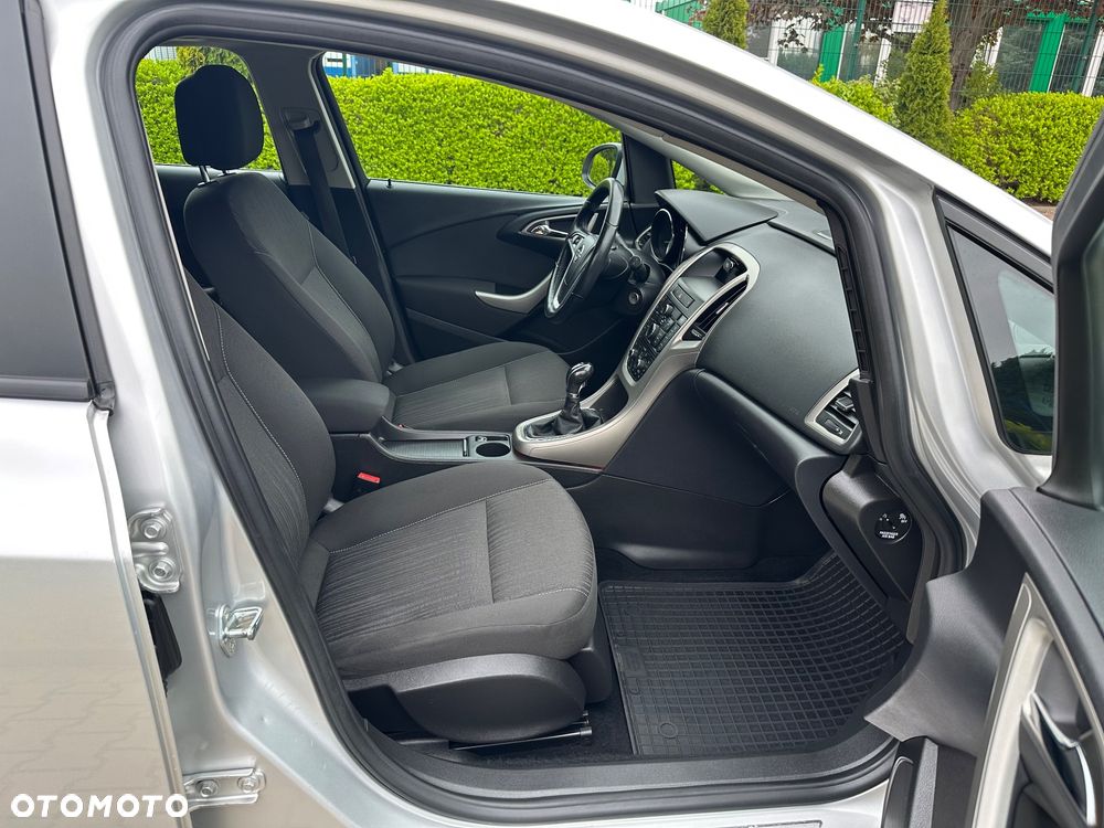 Opel Astra 1.4 T Sport - 18