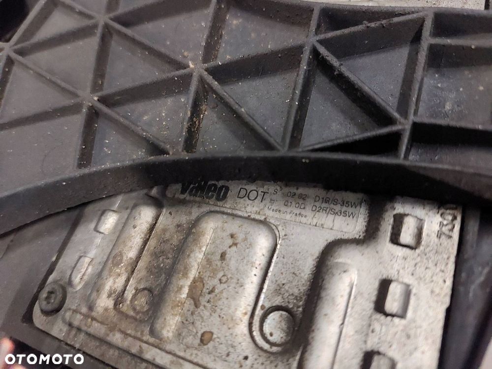 PAS PRZEDNI CHŁODNICE + LAMPY XENON KOMPLET AUDI A4 B6 EU 8E0941004S - 11