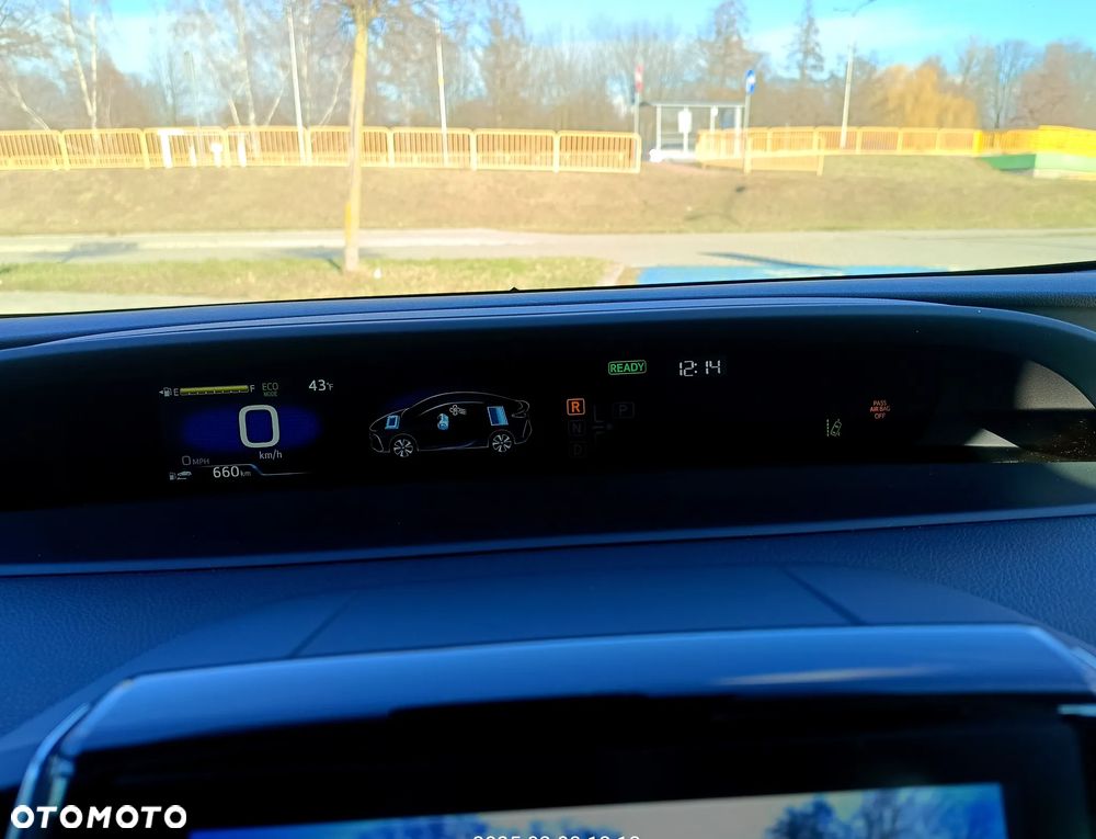 Toyota Prius - 11
