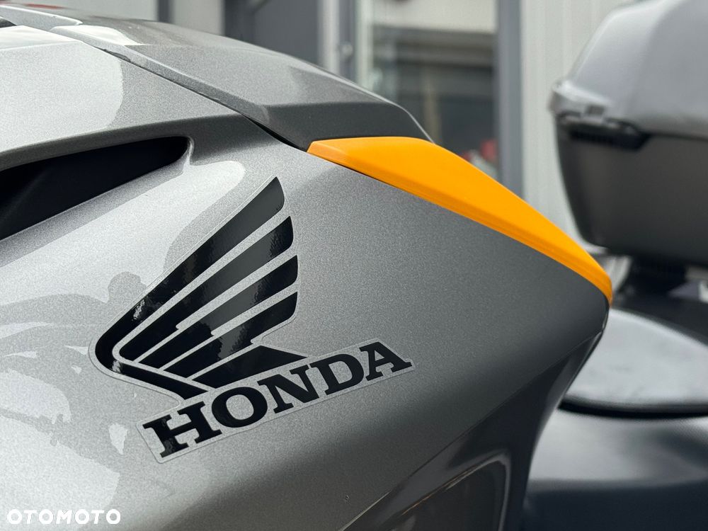 Honda NC - 9