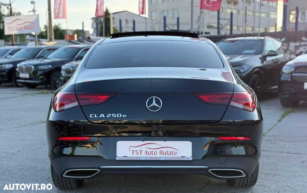 Mercedes-Benz CLA 250 - 8