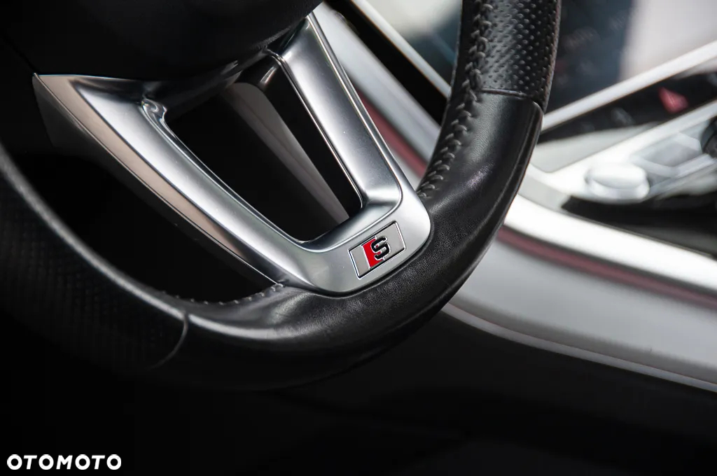 Audi Q8 50 TDI quattro tiptronic - 35