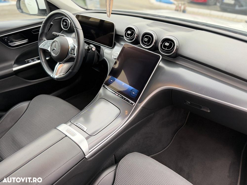 Mercedes-Benz C - 14