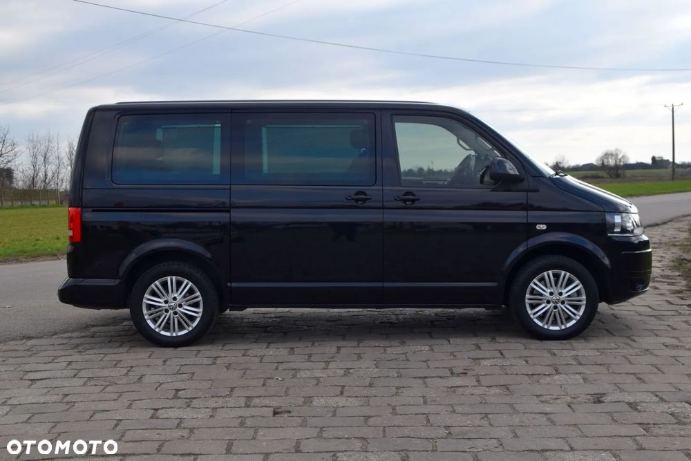 Volkswagen Multivan - 8