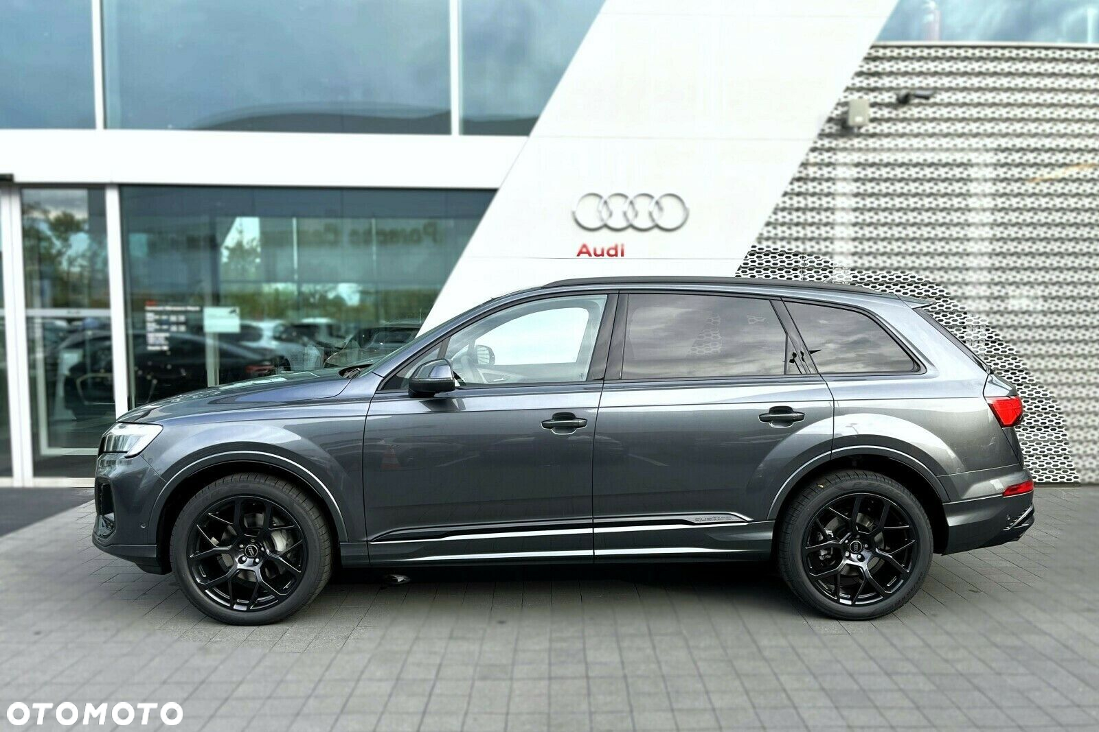 Audi Q7 - 15