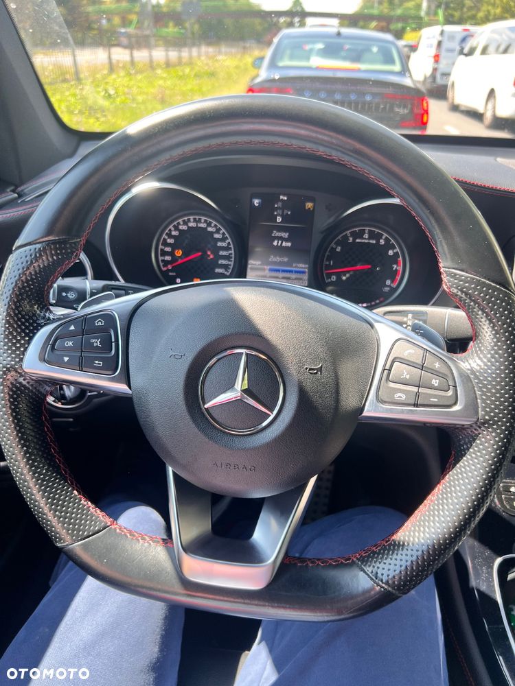 Mercedes-Benz GLC - 23