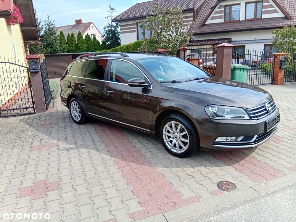 Volkswagen Passat - 2