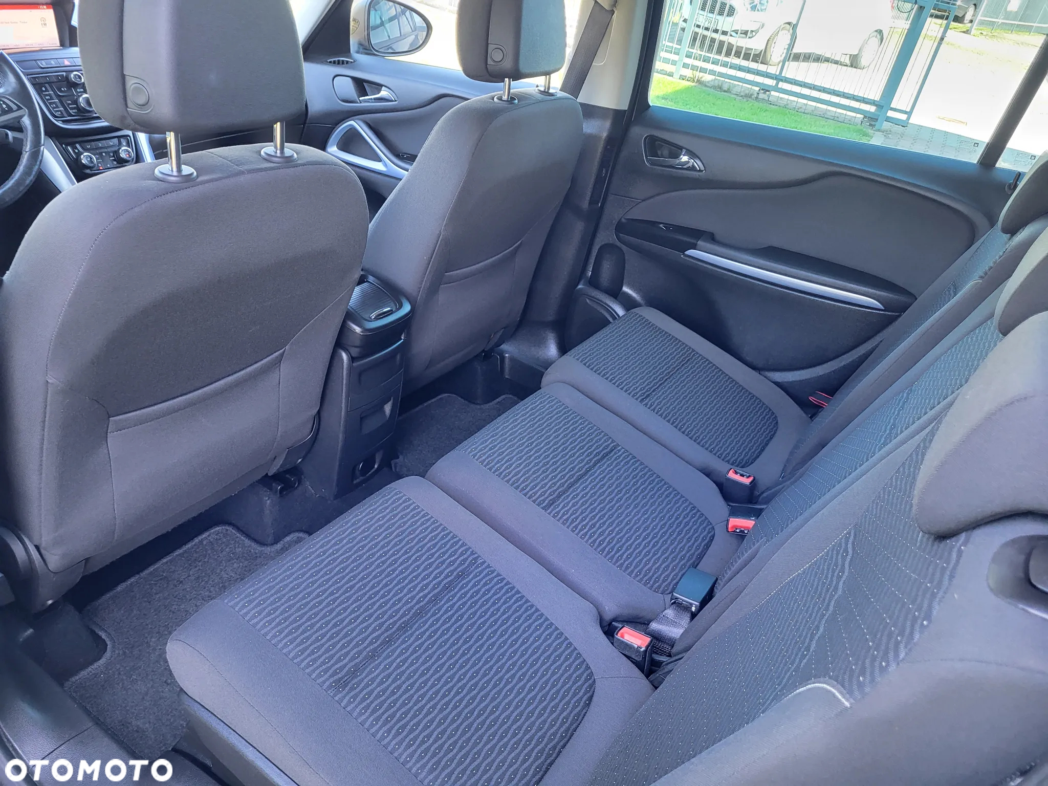 Opel Zafira Tourer 1.4 Turbo Edition - 22
