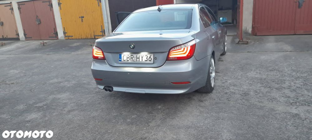 BMW Seria 5 520i - 3