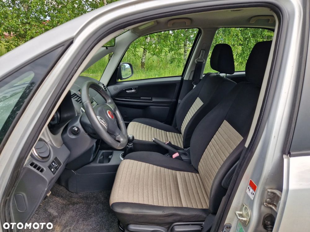 Fiat Sedici 1.6 16V 4x4 Dynamic - 10