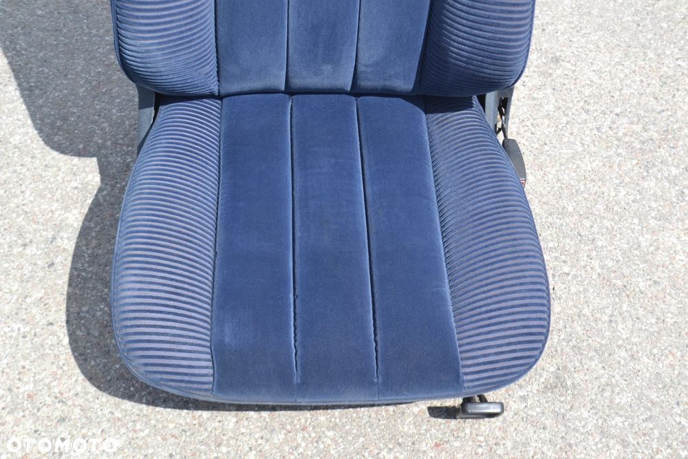 MERCEDES W124 FOTEL PASAŻERA PRAWY NIEBIESKI WELUR POMORSKIE - 5