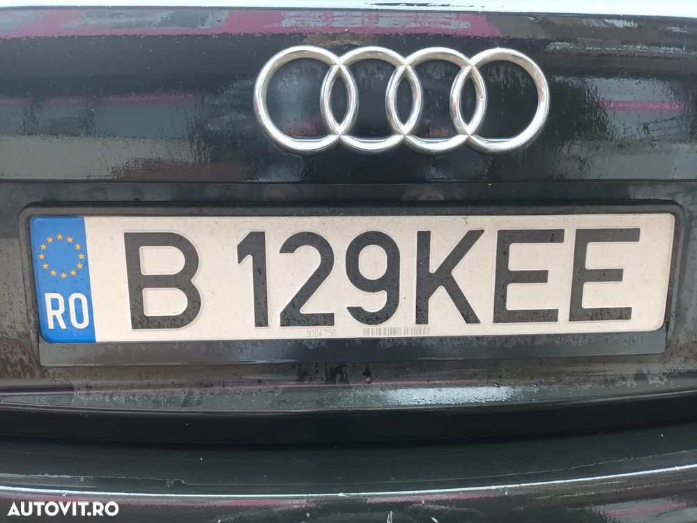 Audi A4 Avant - 4