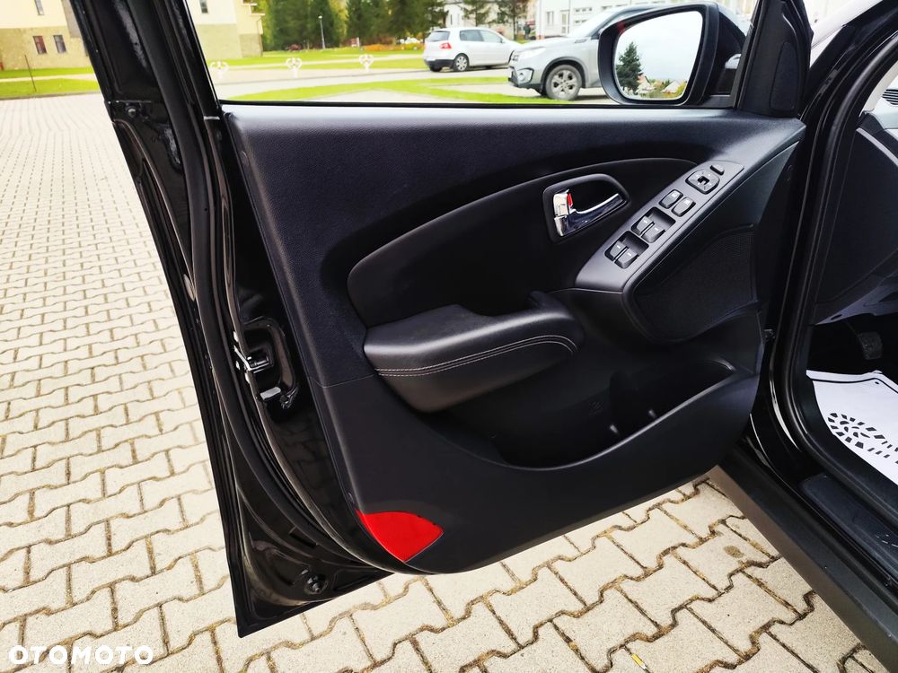 Hyundai ix35 - 23