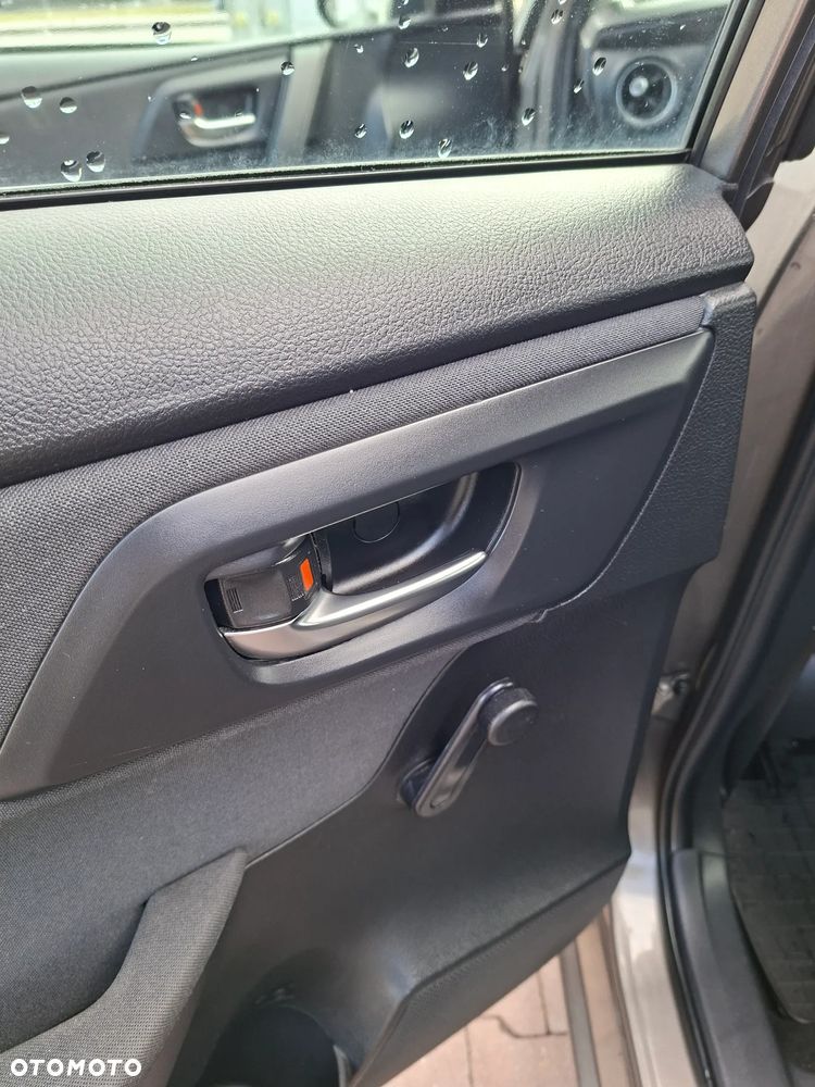 Toyota Auris 1.6 Active - 9