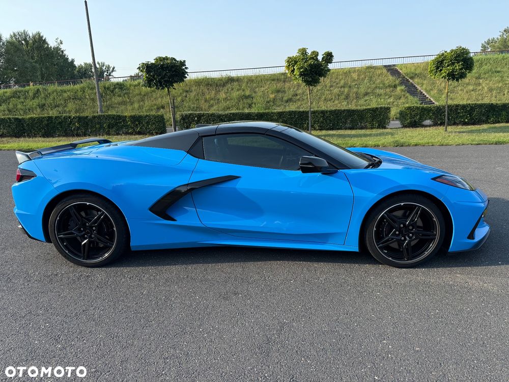 Chevrolet Corvette - 2