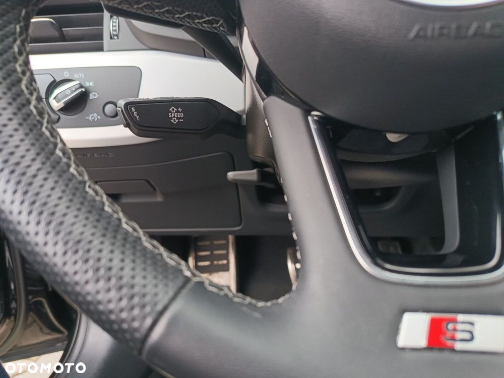 Audi A4 Limousine 35 TFSI mHEV S Line S tronic - 20
