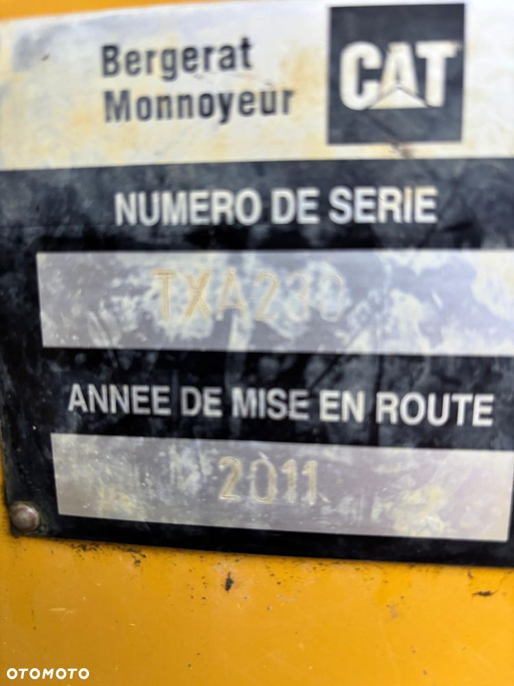 Caterpillar 321 D - 15