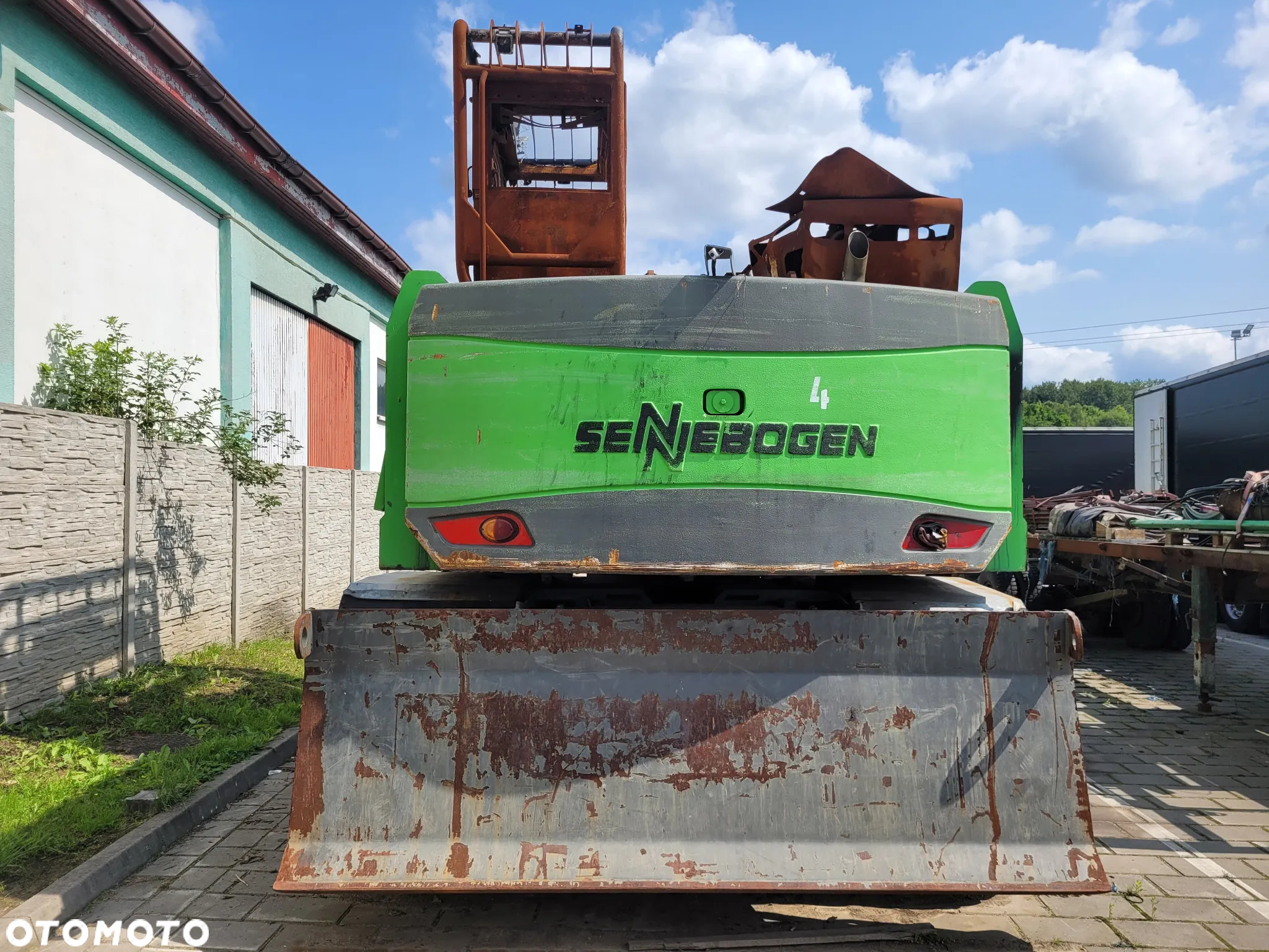 Sennebogen 723E - 13