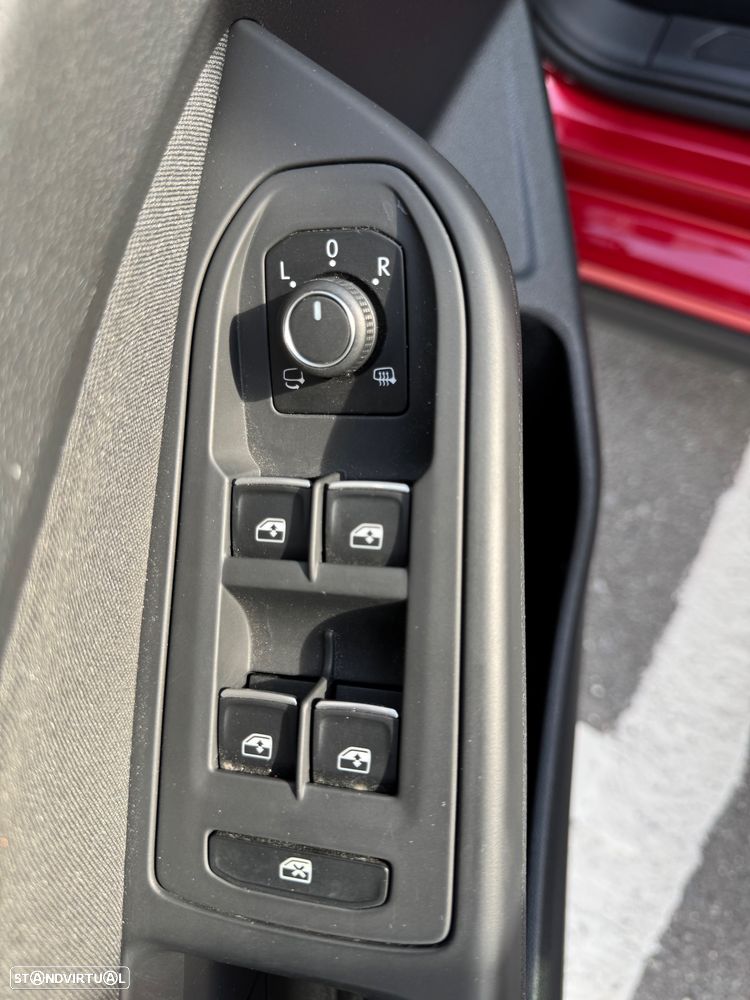 VW Golf 2.0 TSI GTI DSG - 23