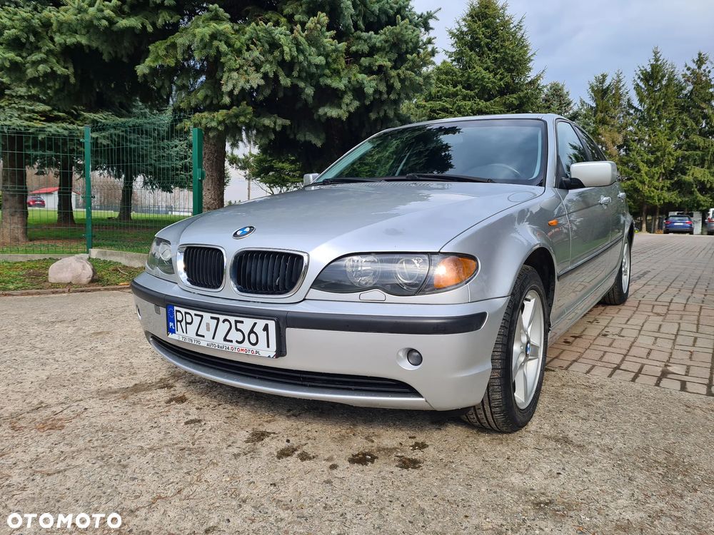 BMW Seria 3 - 18