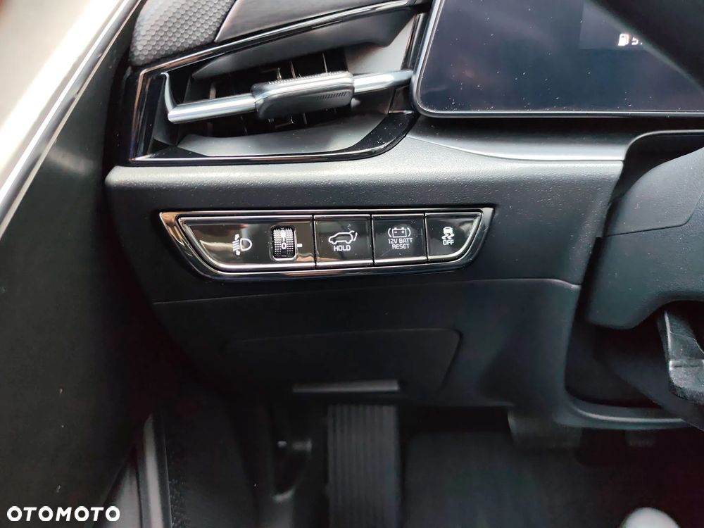 Kia Niro 1.6 GDI Hybrid Business Line - 21