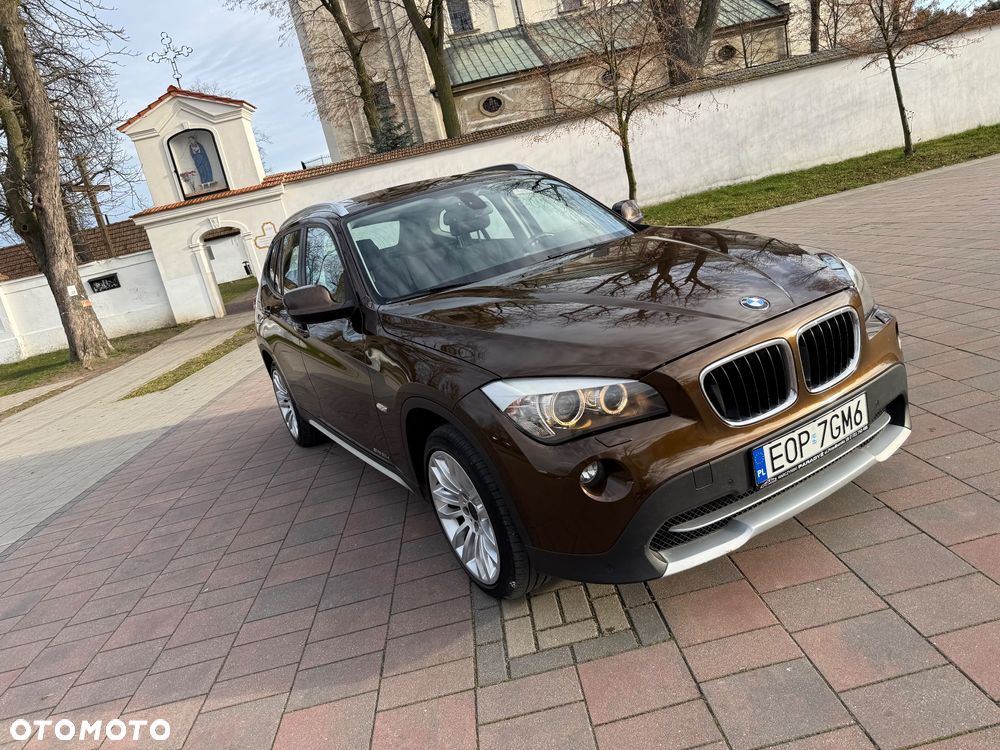 BMW X1 xDrive20d - 1