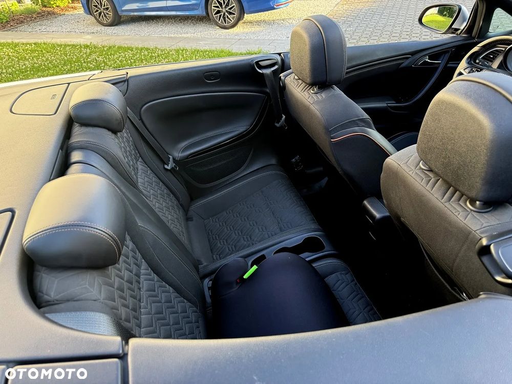 Opel Cascada - 26