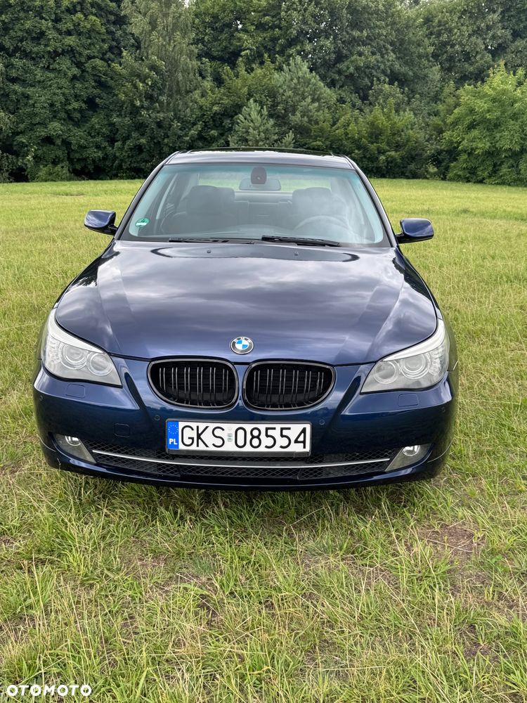 BMW Seria 5 525i - 2