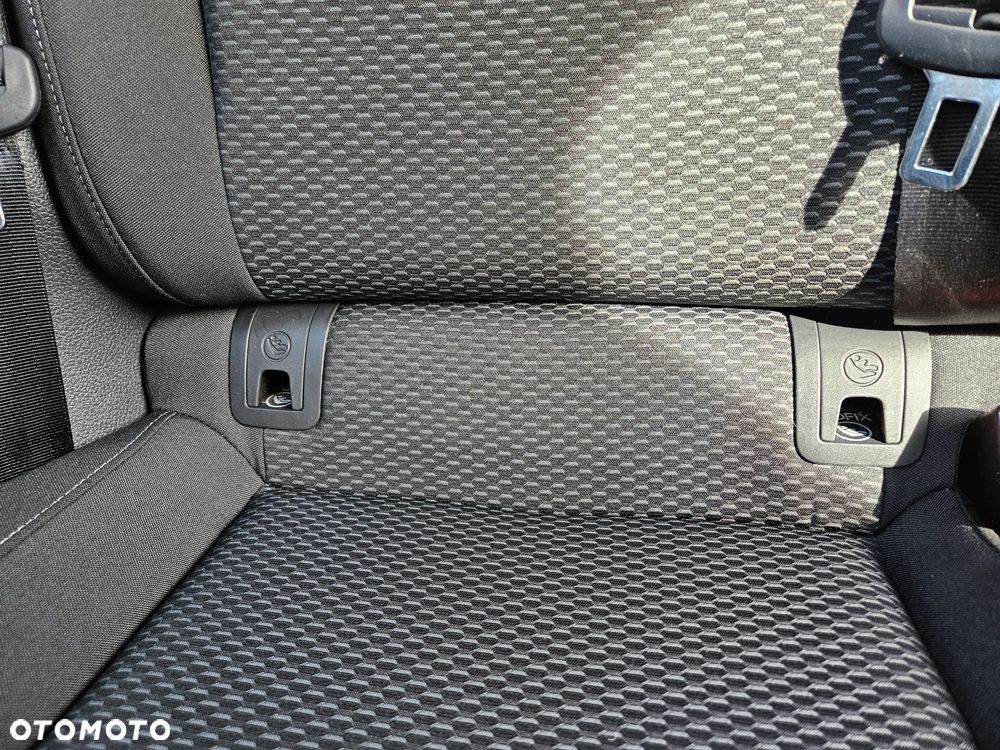 Volkswagen Golf 1.0 TSI Trendline - 35