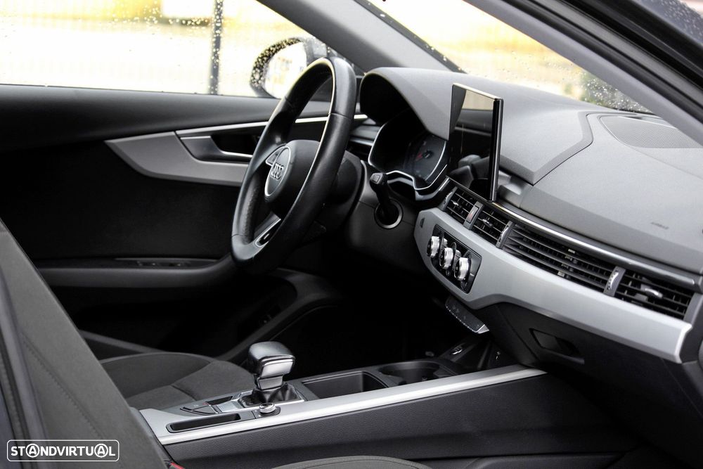 Audi A4 Avant 35 TDI Advanced S tronic - 22