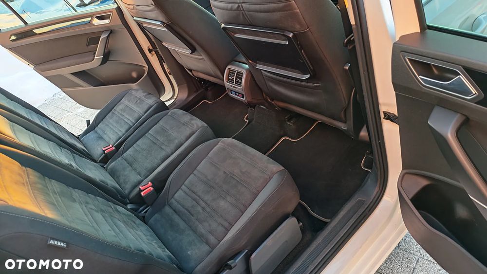 Volkswagen Touran 2.0 TDI SCR (BlueMotion Technology) DSG Highline - 11