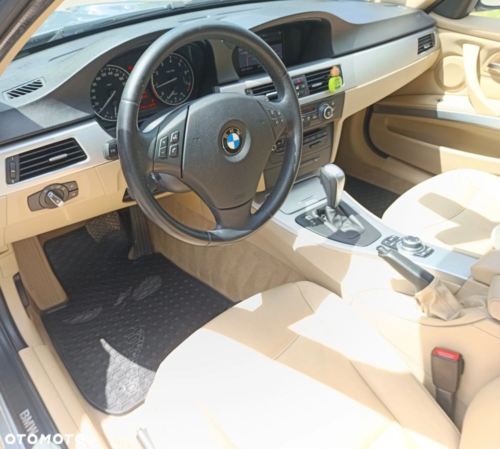 BMW Seria 3 - 17