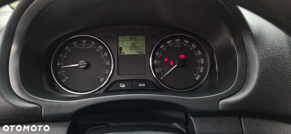Skoda Roomster 1.6 TDI DPF - 28