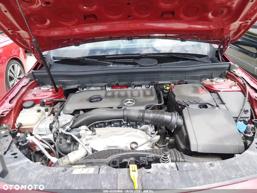 Mercedes-Benz GLB 250 4Matic 8G-DCT Style - 10