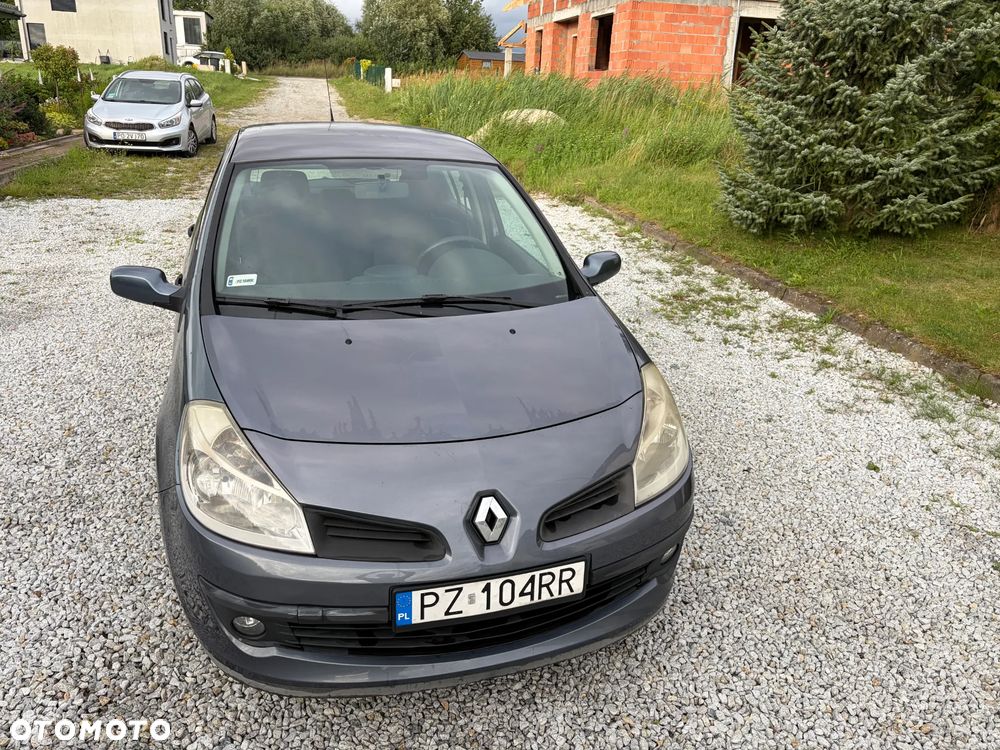 Renault Clio 1.4 16V Expression - 3
