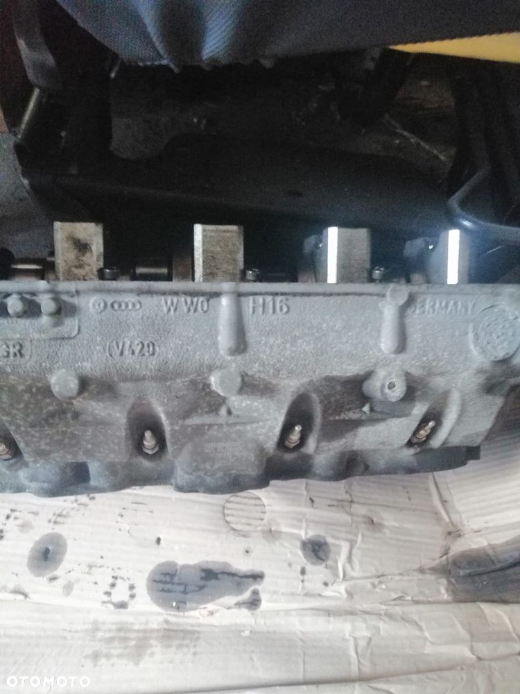 Głowica VW T5 Transporter 1.9 TDI 03810337GR - 4