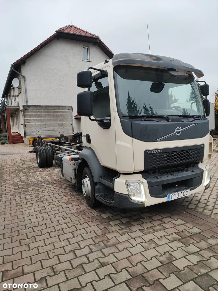 Volvo FL FL10 FL215 Rama do zabudowy Blokada Mostu DMC10 - 8