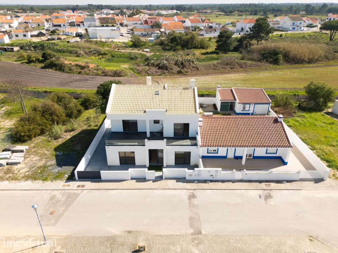 Moradia Geminada T4 com jardim, Comporta, Alcacer do Sal - Grande imagem: 2/46