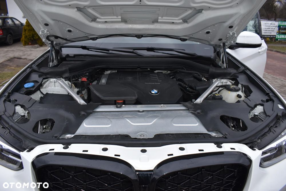 BMW X4 xDrive30i xLine - 9