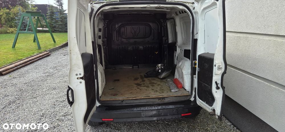 Fiat Doblo Maxi Active - 28