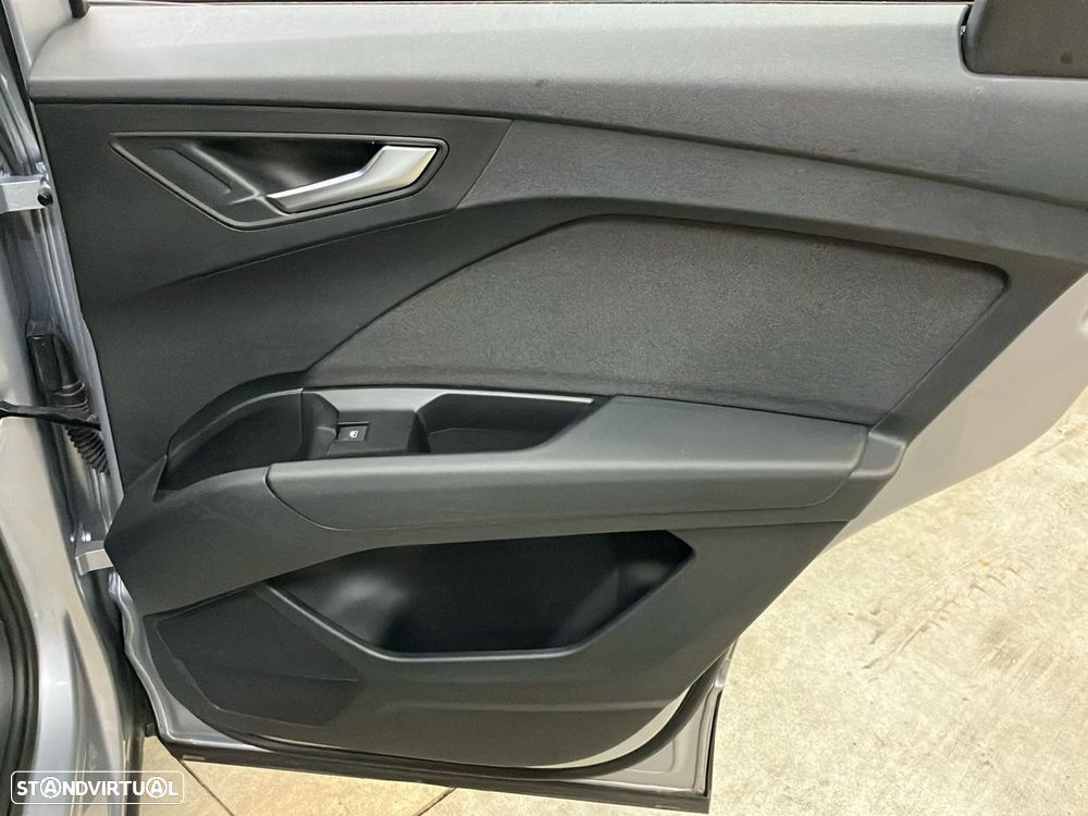 Audi Q4 Sportback e-tron 35 55 kWh - 18