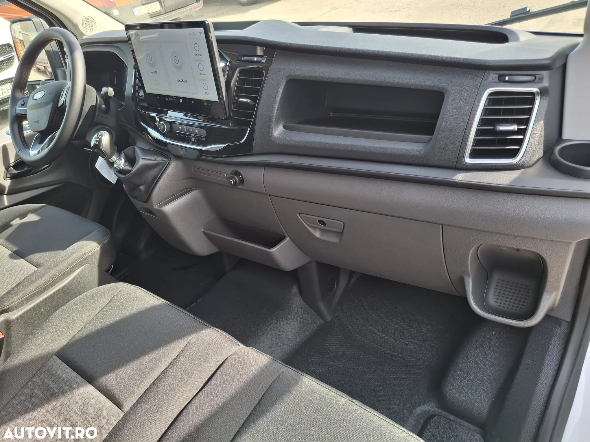 Ford Transit - 12