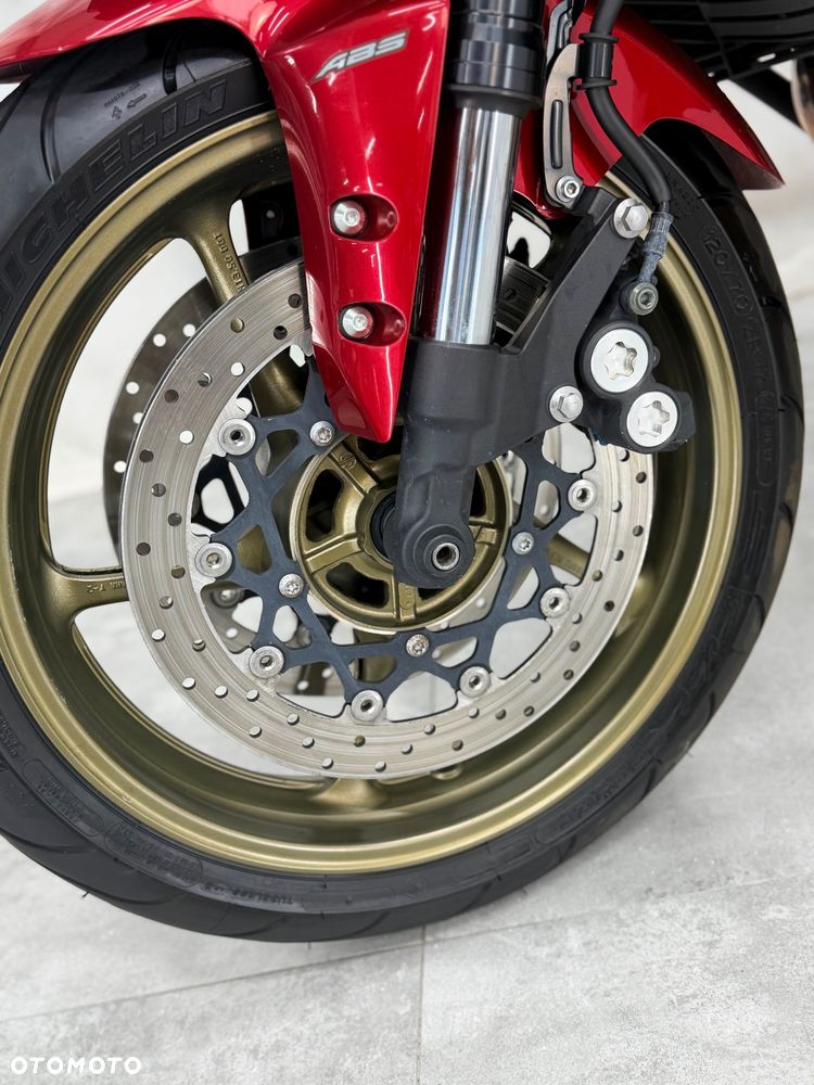 Yamaha FZ - 23