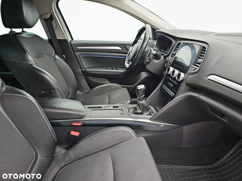Renault Megane 1.3 TCe FAP Intens - 10