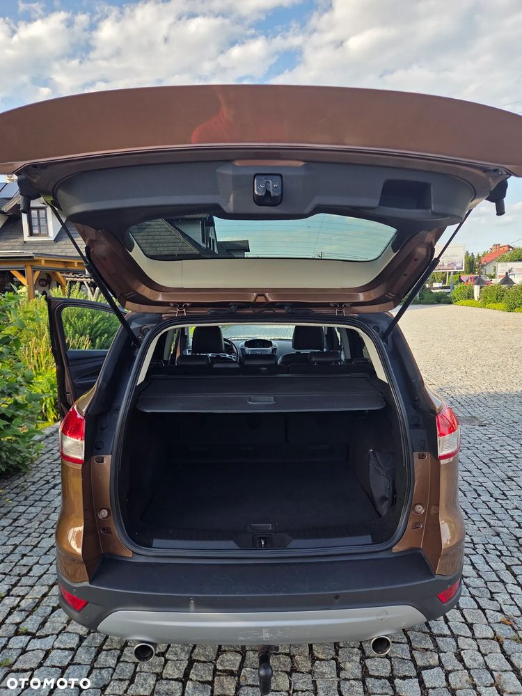 Ford Kuga 2.0 TDCi 4x4 Titanium - 12