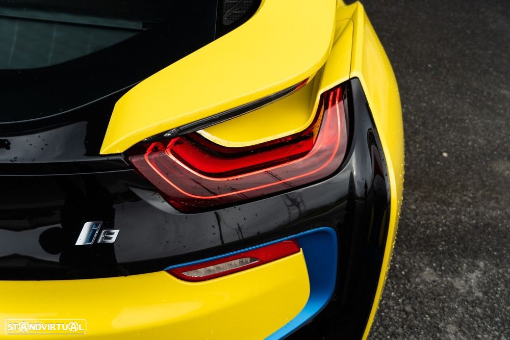 BMW i8 Standard - 22