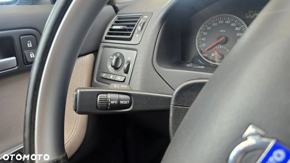 Volvo V50 1.6D Summum - 40