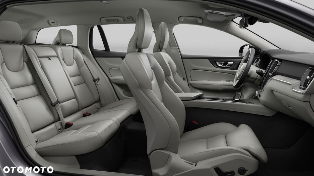 Volvo V60 B4 B Plus Dark - 4