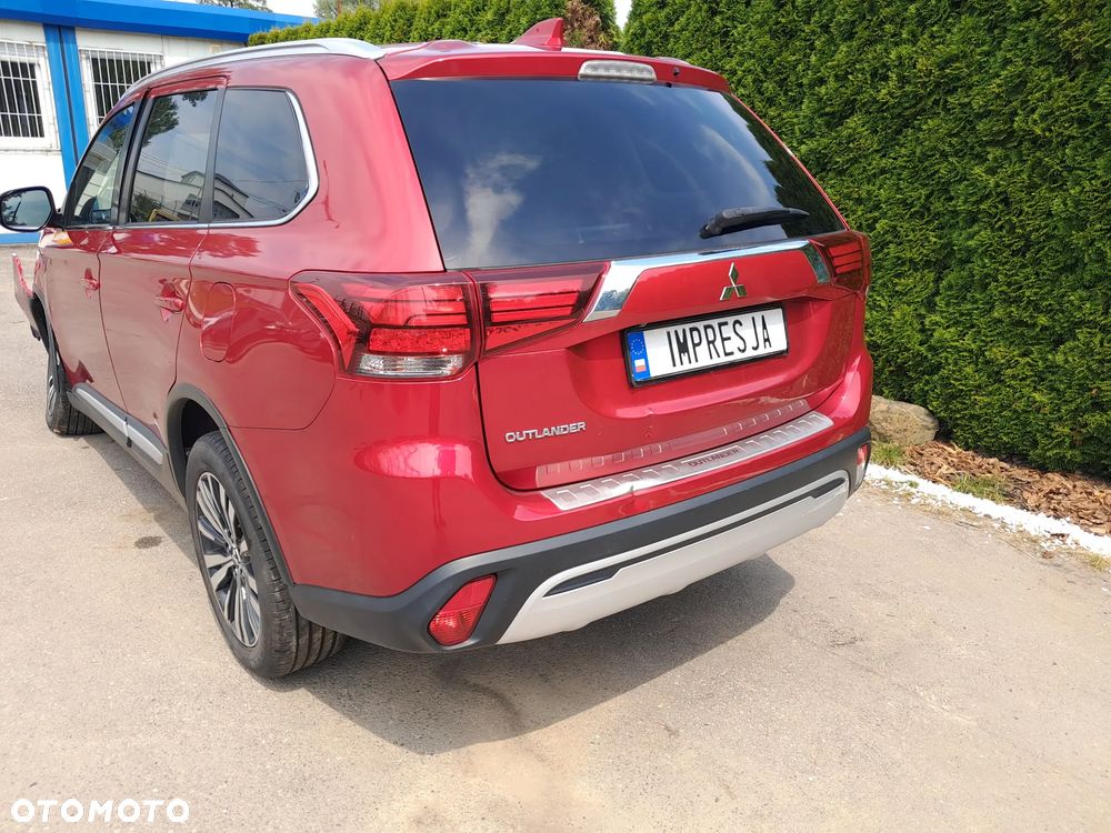 Mitsubishi Outlander - 5