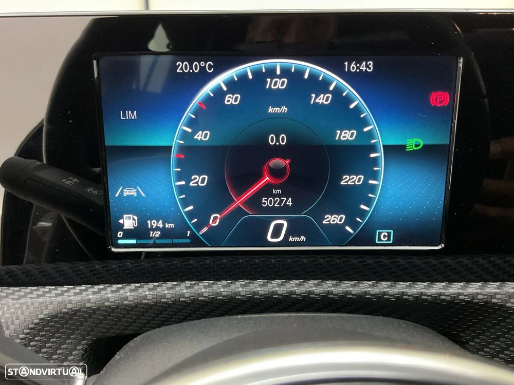 Mercedes-Benz CLA 180 d Shooting Brake Style Plus - 24